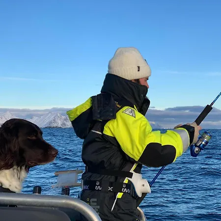 Modern In * Henningsvaer