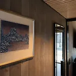 Modern In * Henningsvær